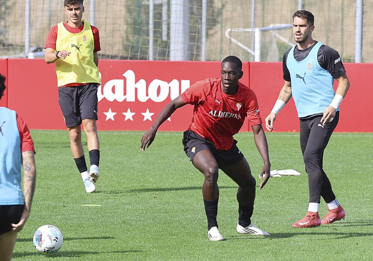 El entrenamiento del Sporting de Gijón del 20 de agosto en imágenes