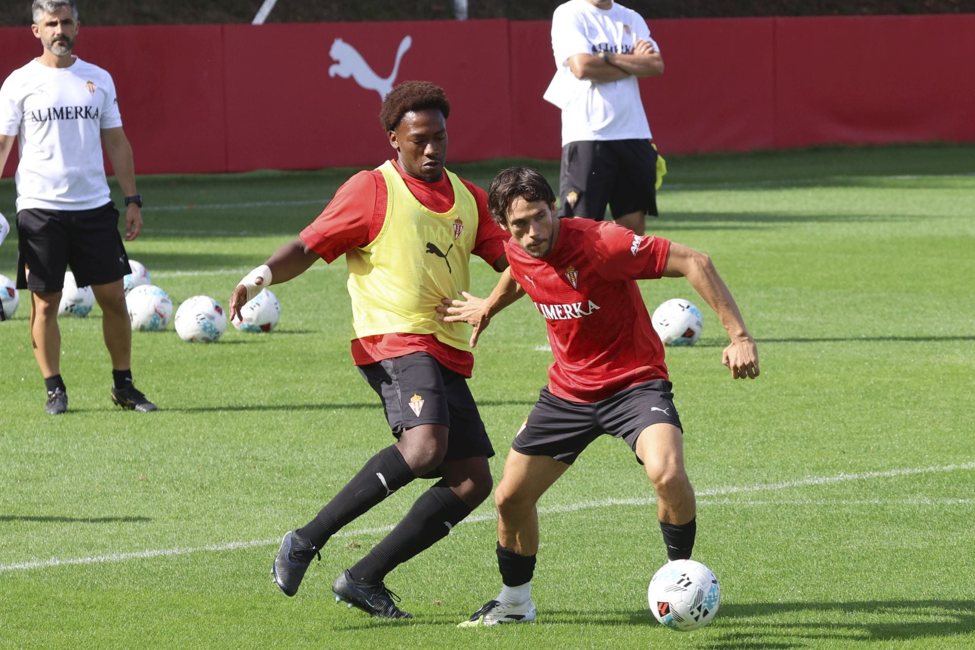 El entrenamiento del Sporting de Gijón del 20 de agosto en imágenes
