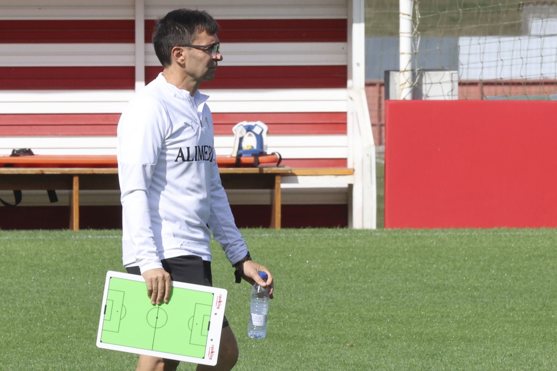El entrenamiento del Sporting de Gijón del 20 de agosto en imágenes