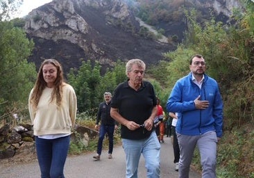 Asturias concentra recursos frente al incendio de Degaña ante el inminente repunte de las temperaturas