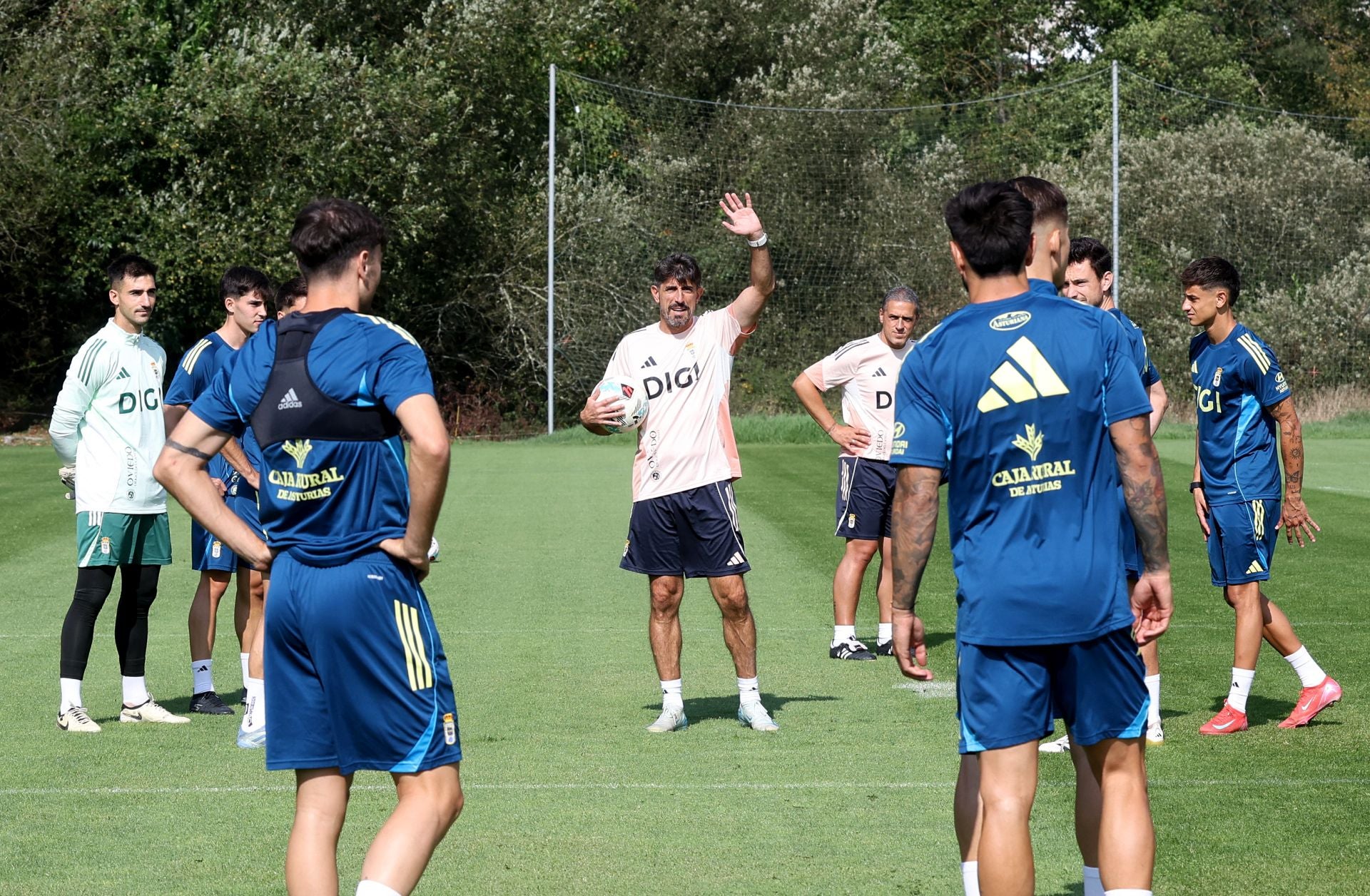 Así prepara el Real Oviedo el partido ante el Real Madrid