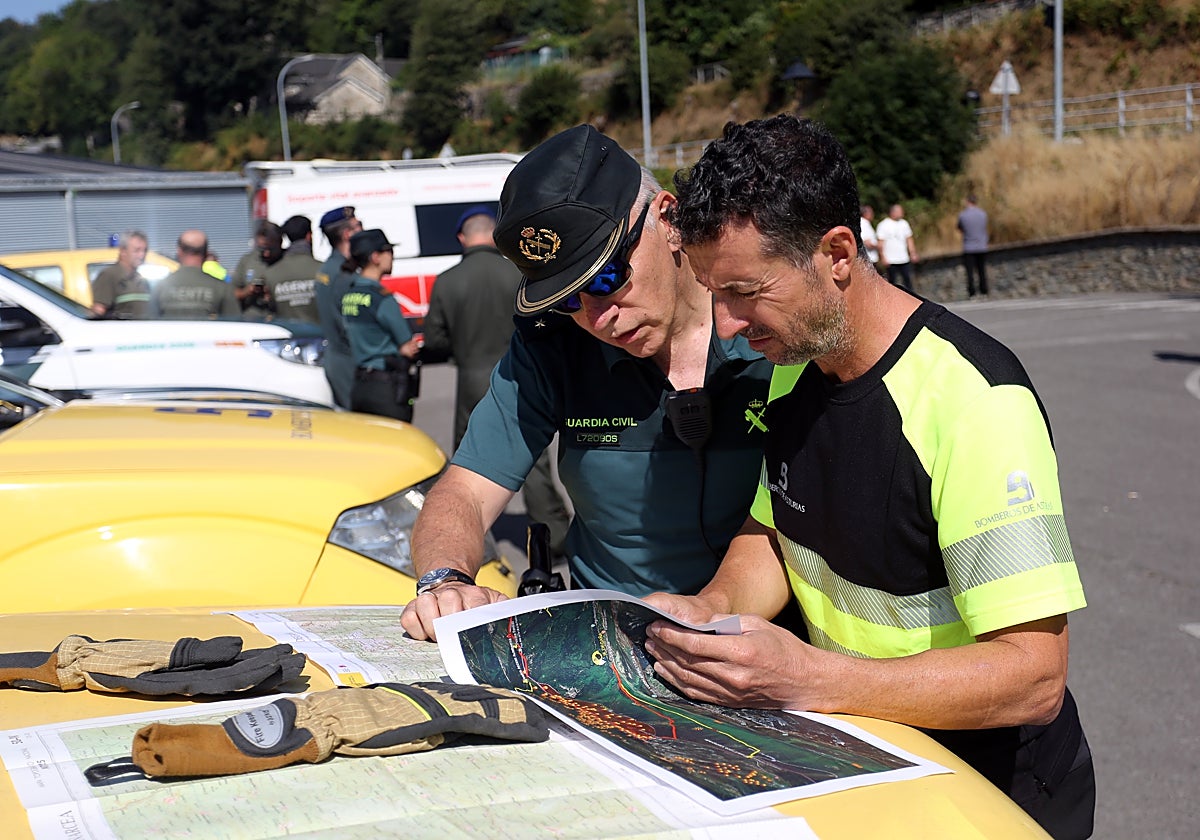 Degaña, Genestoso y Somiedo, los tres incendios que siguen activos en Asturias