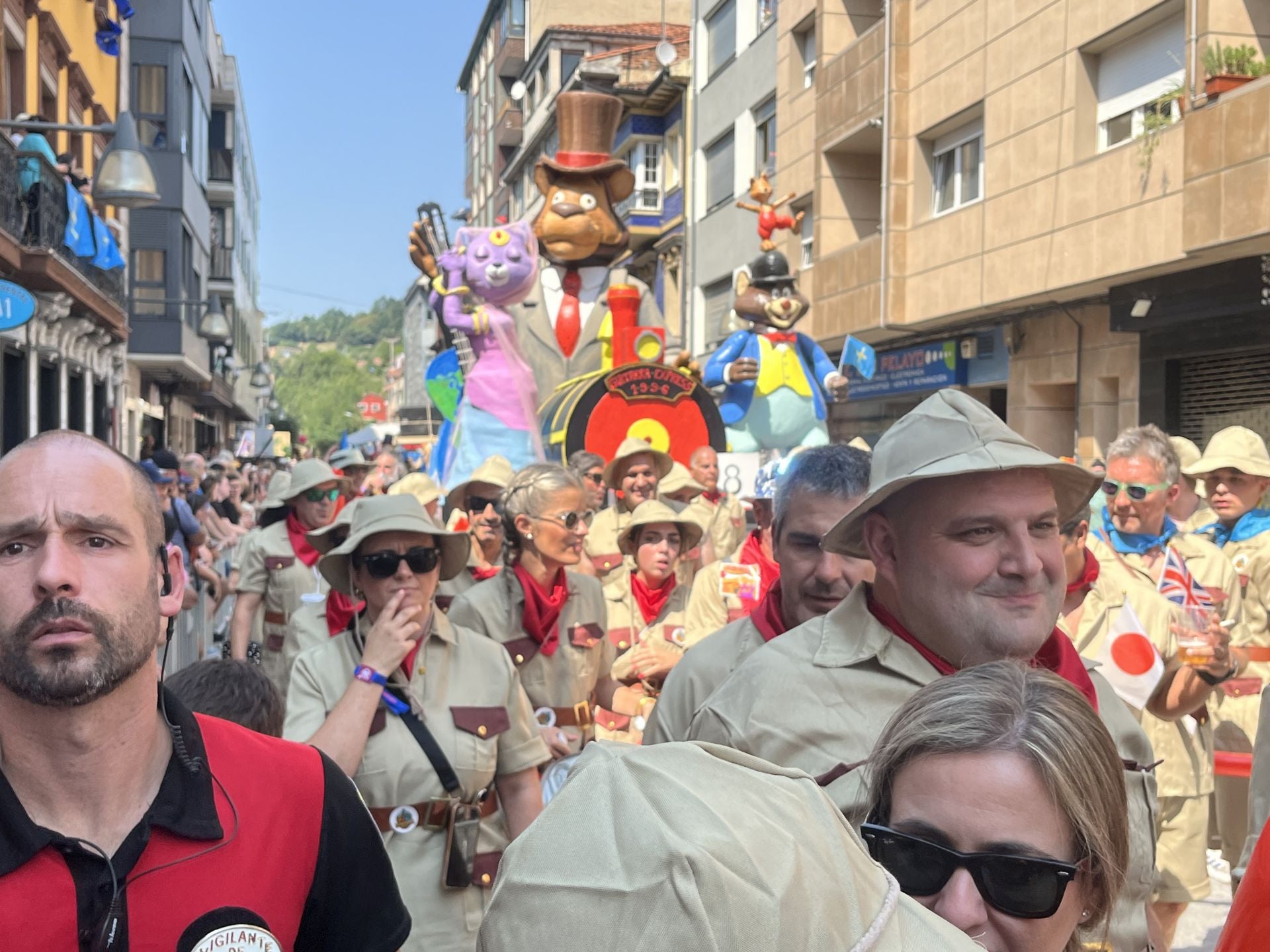 ¿Estuviste en el Descenso Folklórico del Nalón? ¡Búscate!