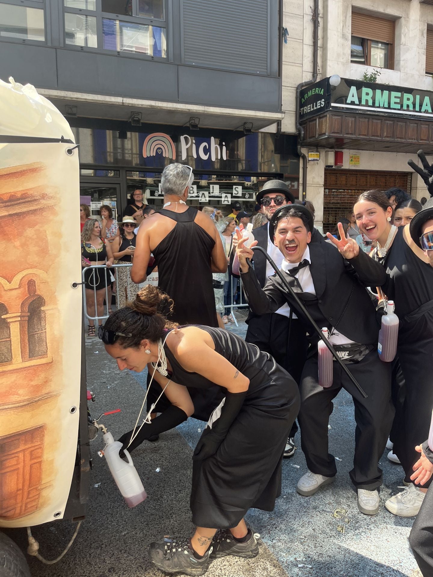 ¿Estuviste en el Descenso Folklórico del Nalón? ¡Búscate!