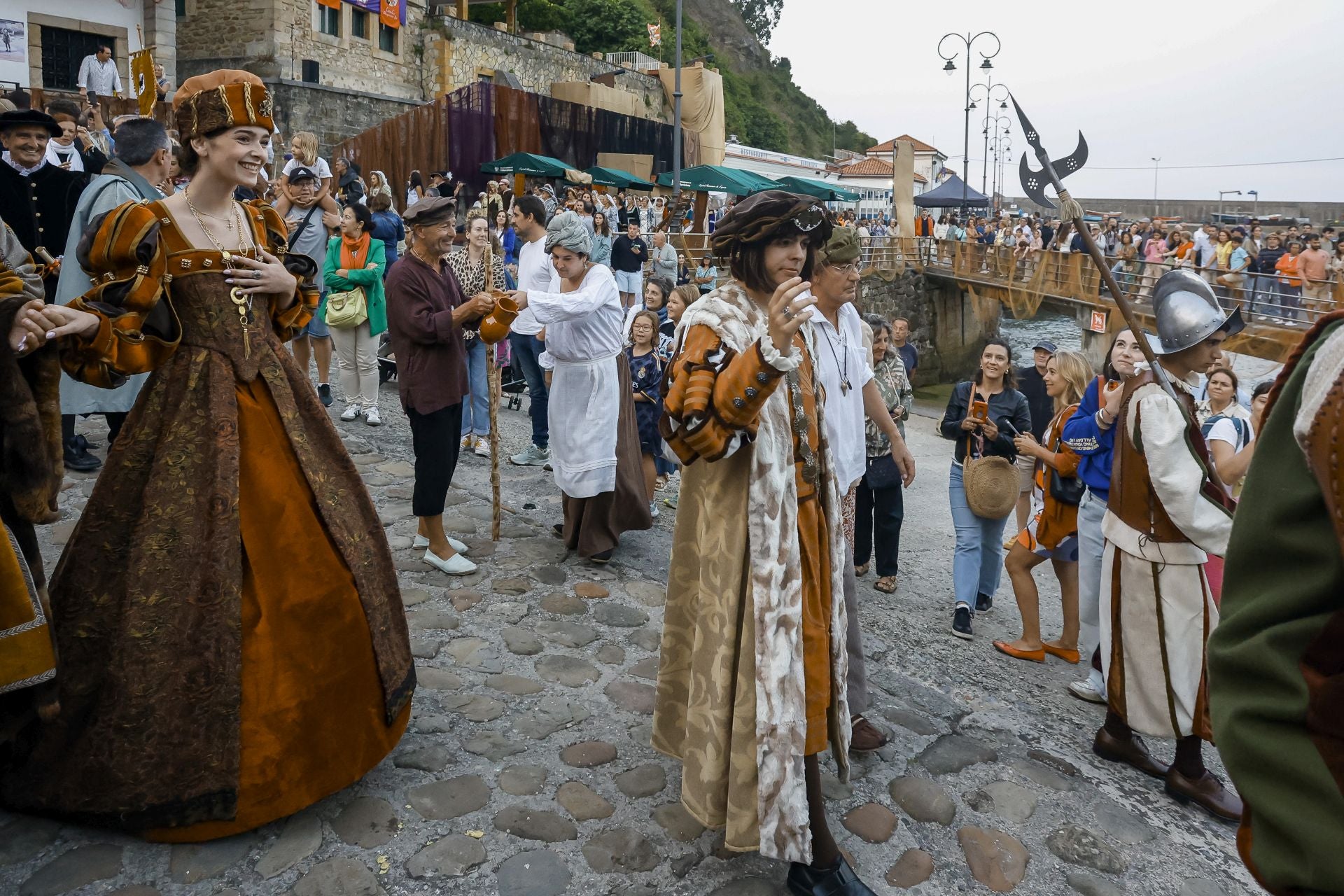 Desembarco del rey Carlos V en Tazones
