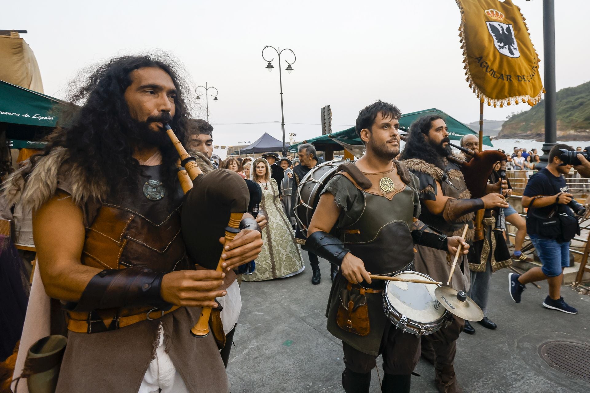 Desembarco del rey Carlos V en Tazones
