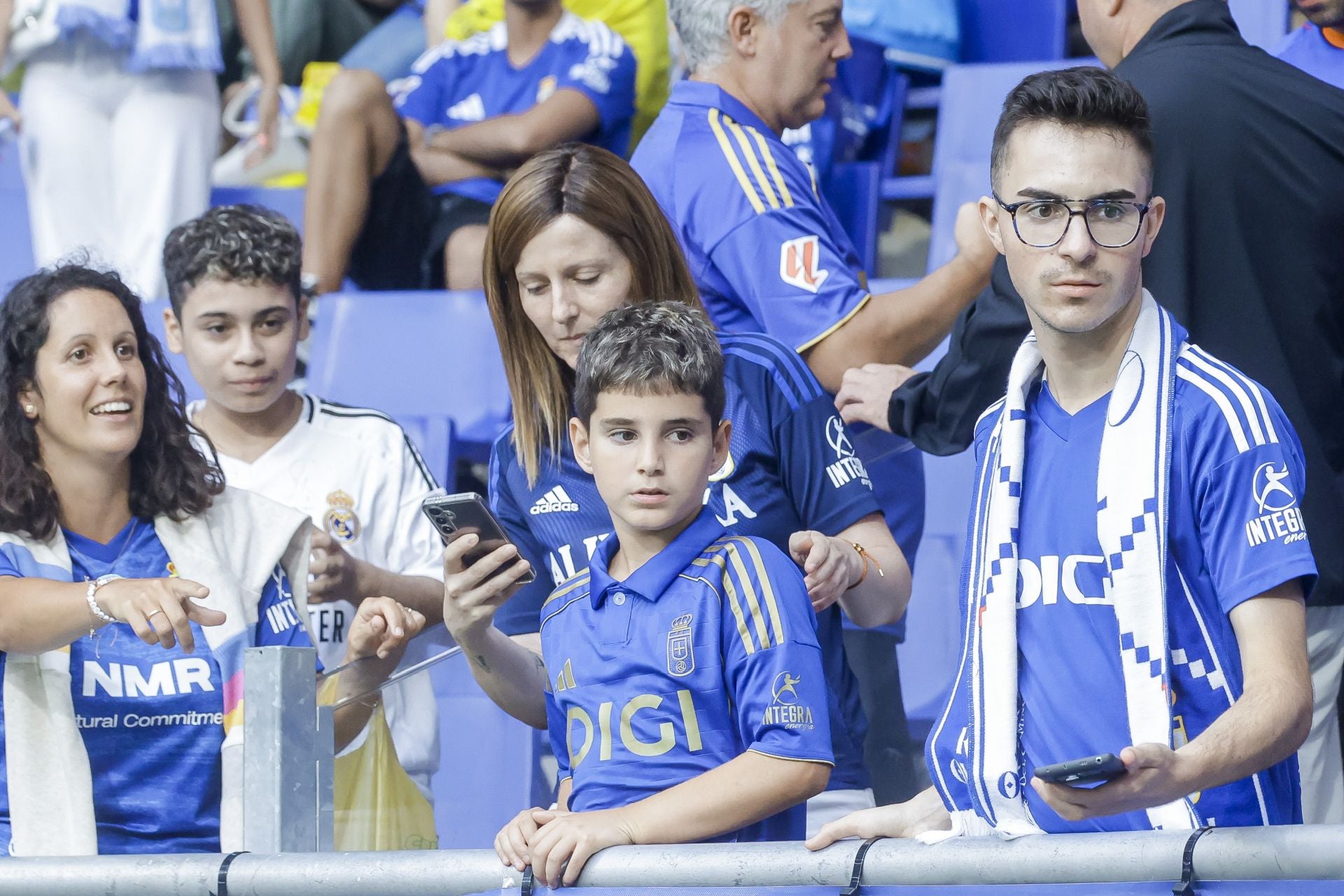 ¿Estuviste en el Real Oviedo - Real Madrid? ¡Búscate!