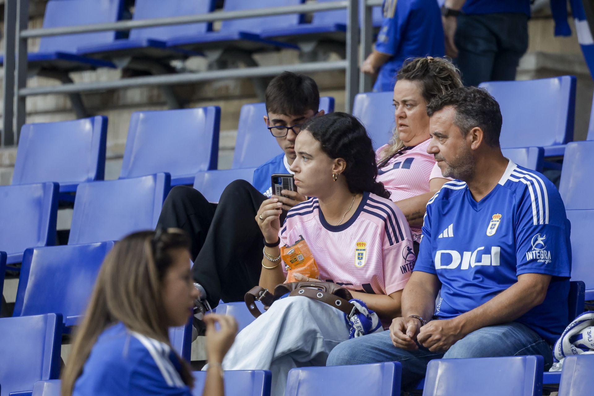 ¿Estuviste en el Real Oviedo - Real Madrid? ¡Búscate!