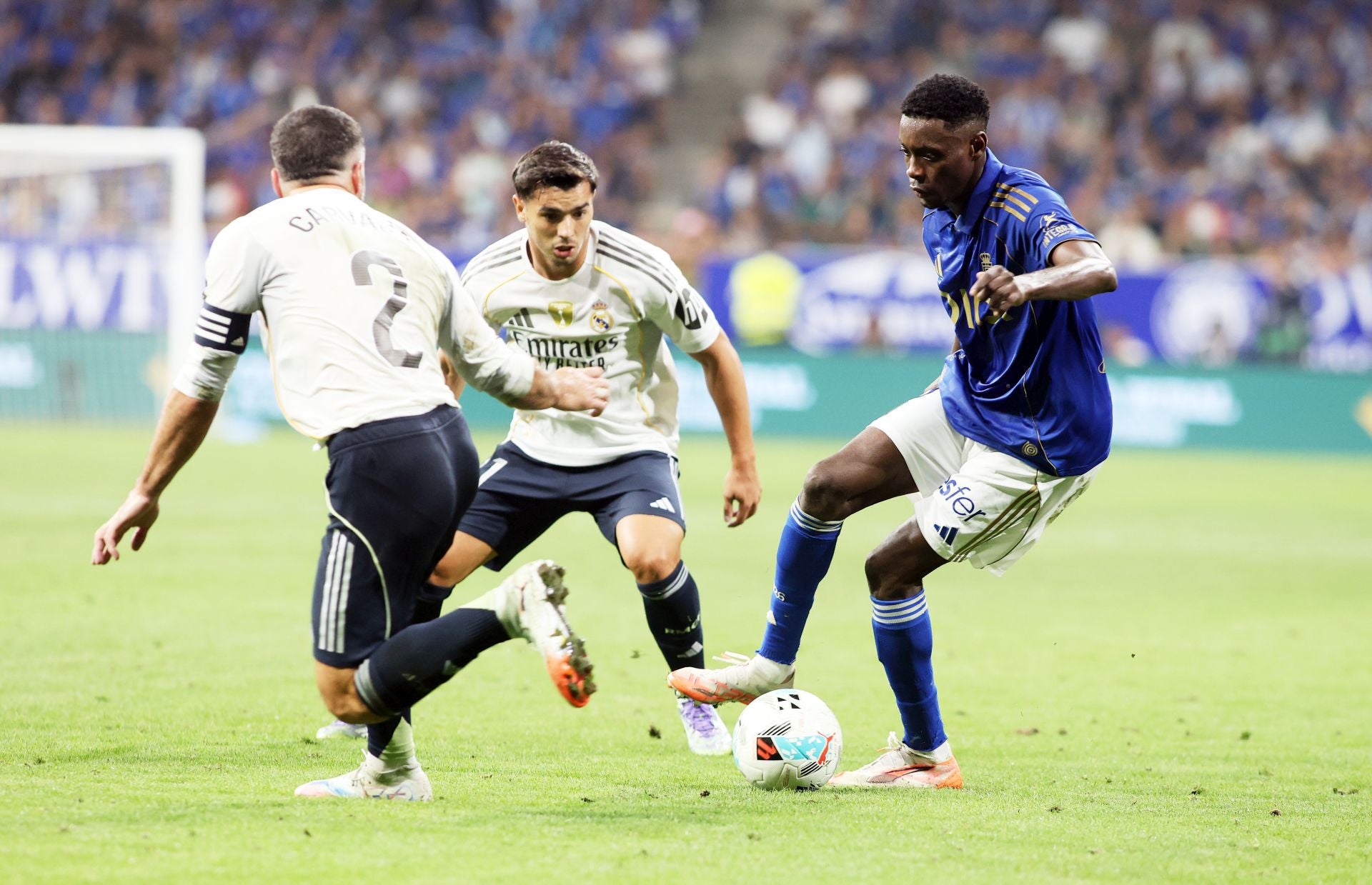 Las mejores jugadas del Real Oviedo - Real Madrid en imágenes