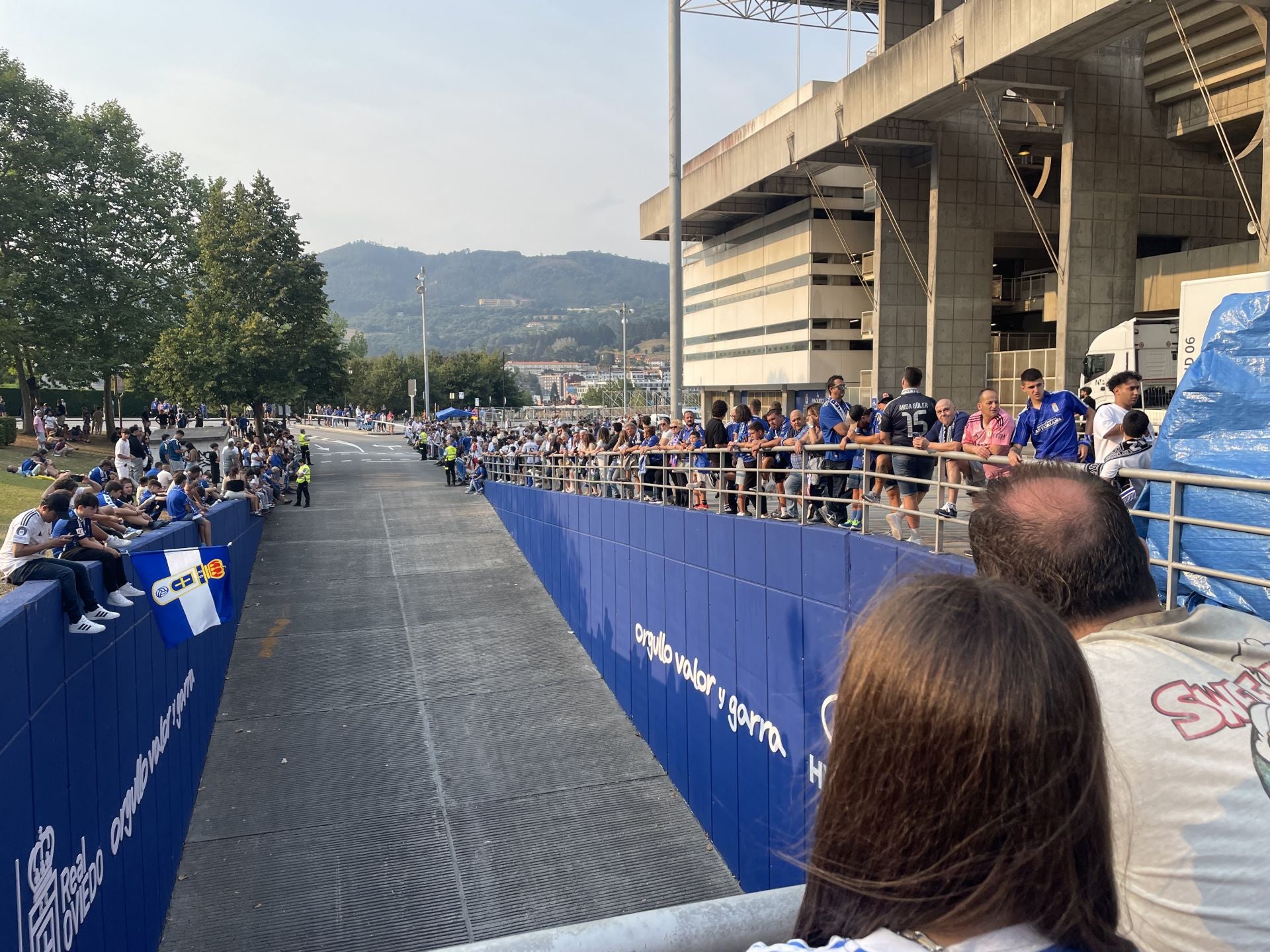 Oviedo, una afición volcada en su regreso a las grandes citas