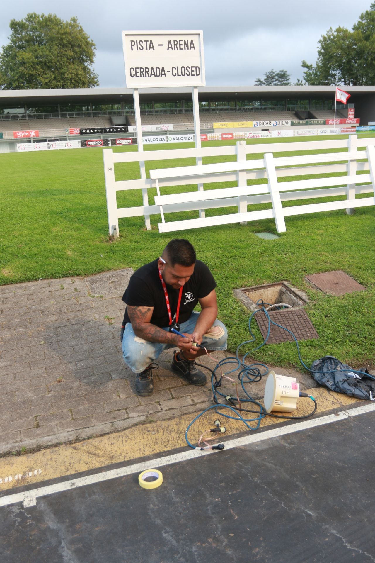 Las Mestas se pone a punto para que arranque su Concurso de Saltos Internacional