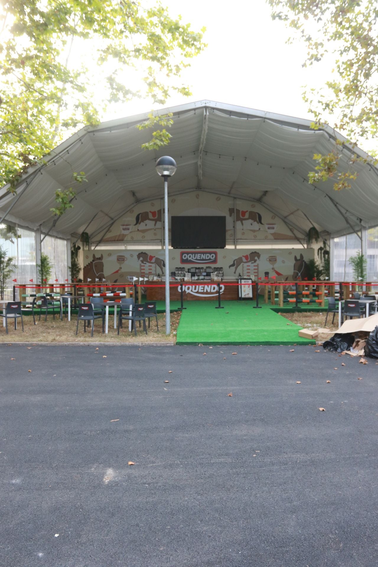 Las Mestas se pone a punto para que arranque su Concurso de Saltos Internacional