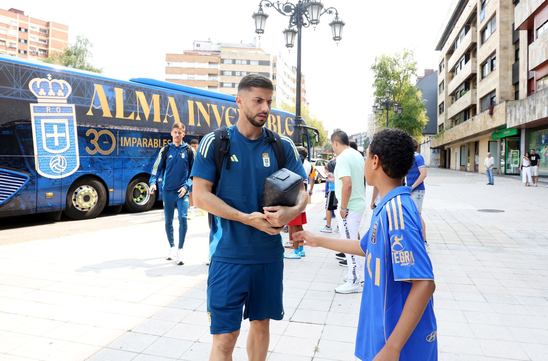 Oviedo, una afición volcada en su regreso a las grandes citas