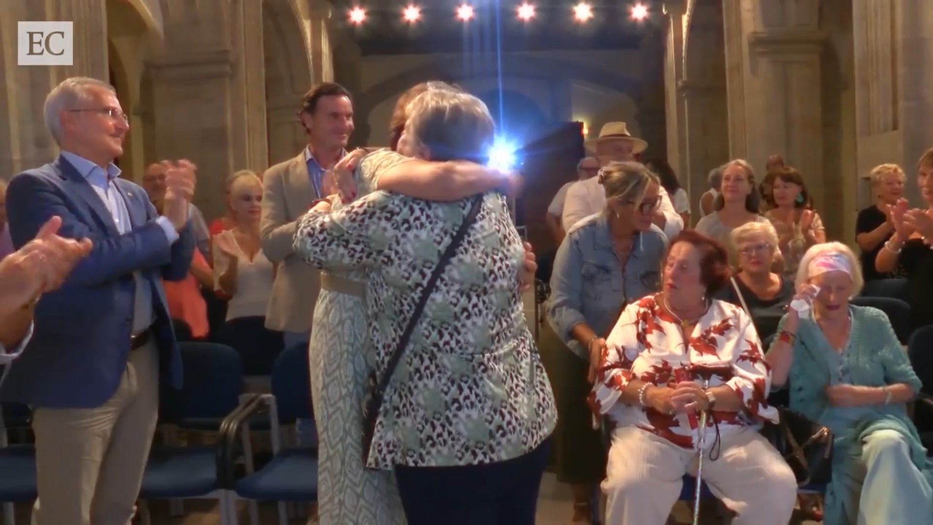 Pipo Prendes presenta su nuevo tema 'El vals de les cigarreres'