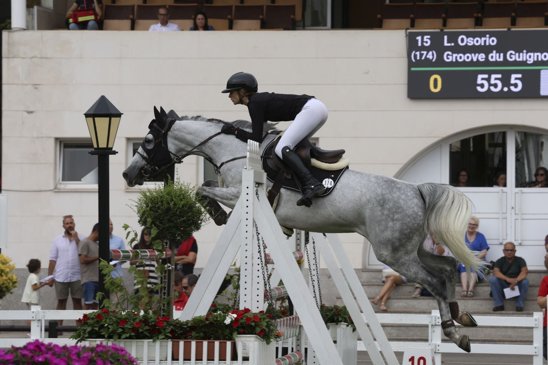Las fotos que deja el primer día del Hípico en Gijón