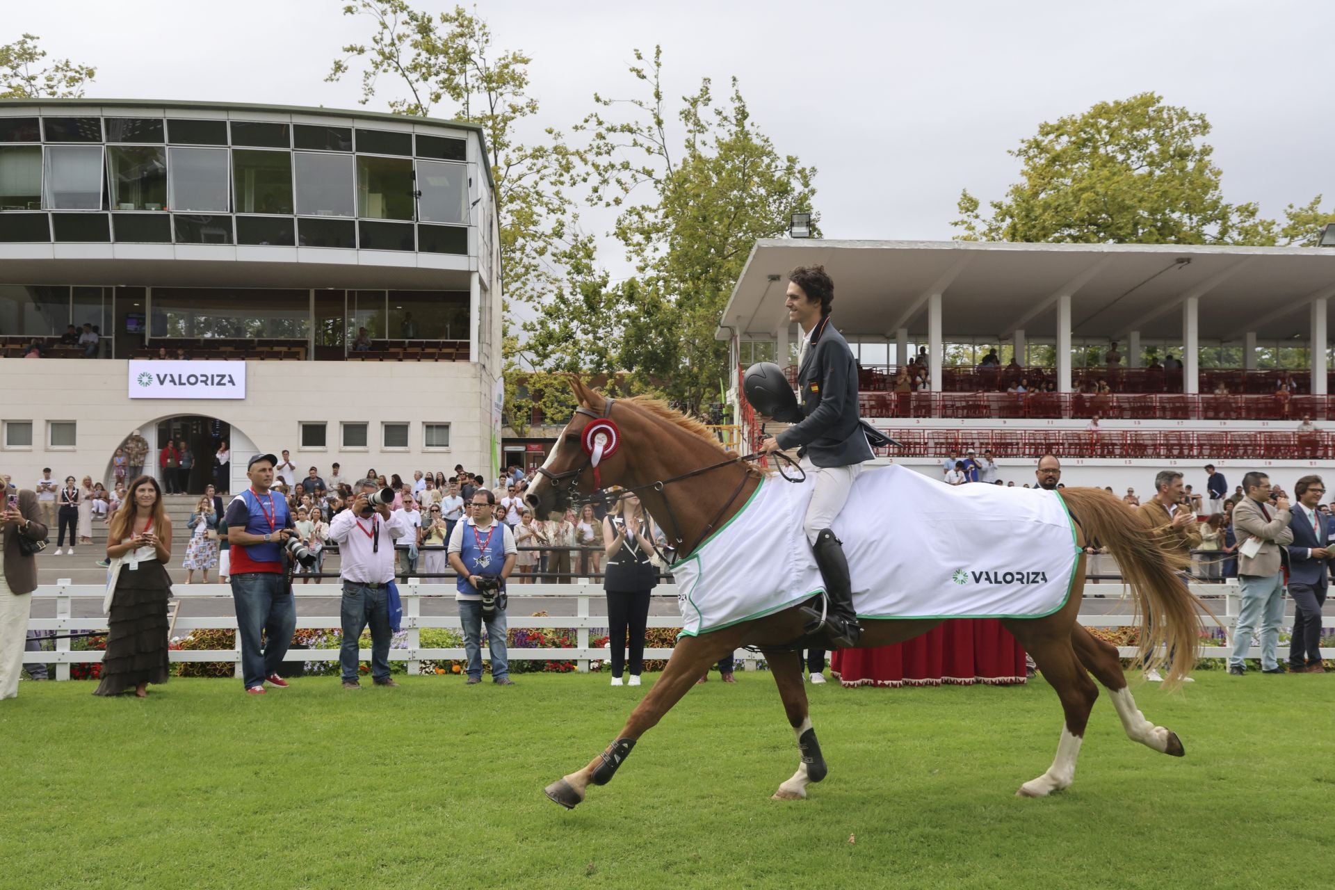 Las fotos que deja el primer día del Hípico en Gijón