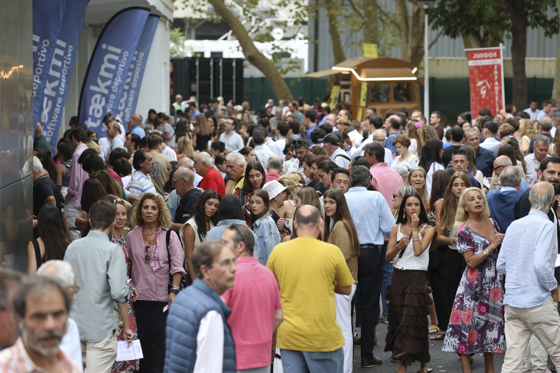 Las fotos que deja el primer día del Hípico en Gijón