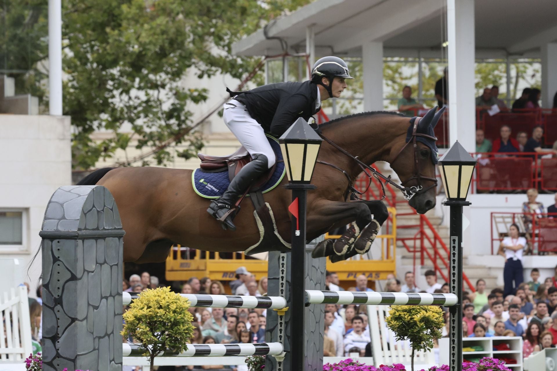 Las fotos que deja el primer día del Hípico en Gijón