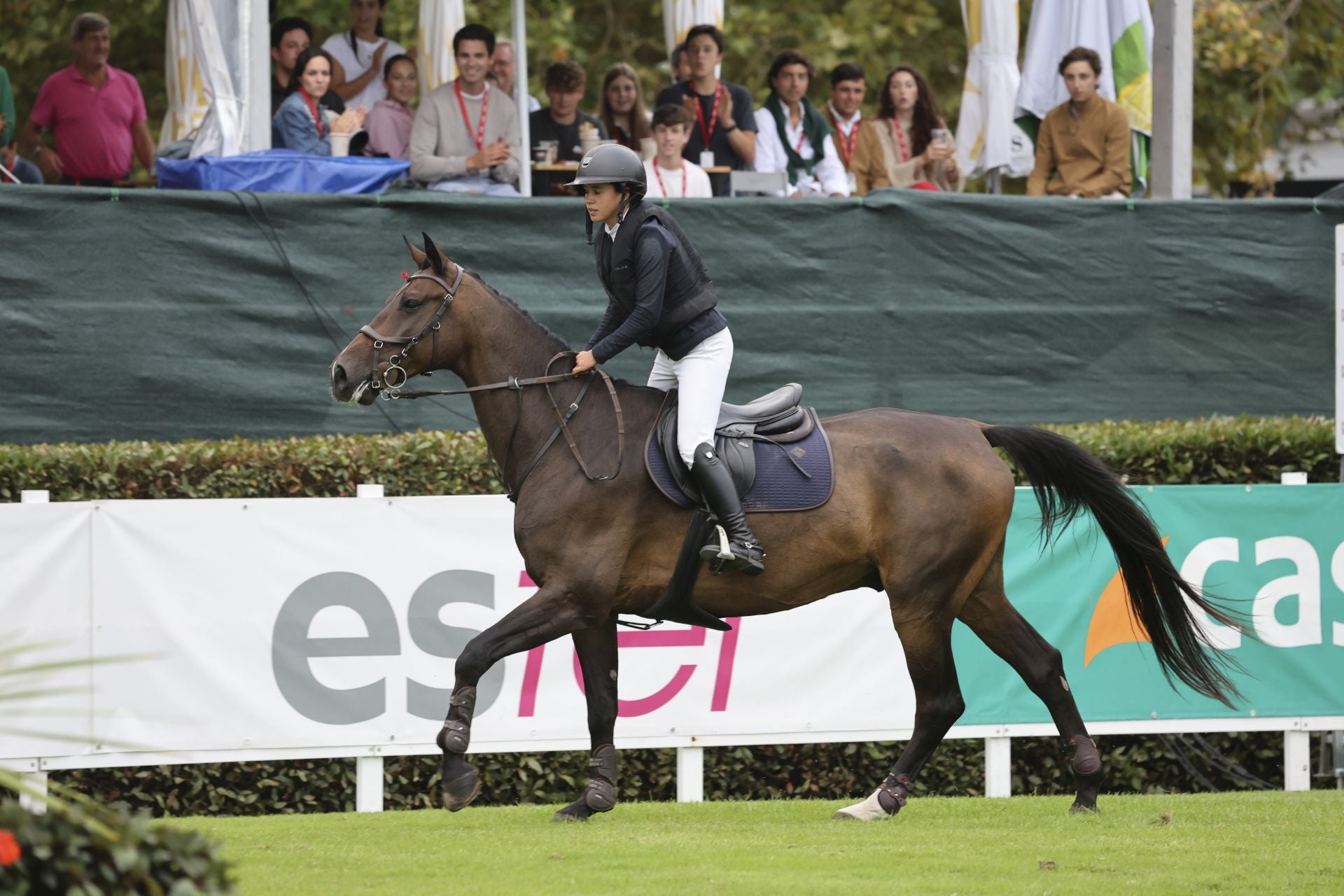 Las fotos que deja el primer día del Hípico en Gijón