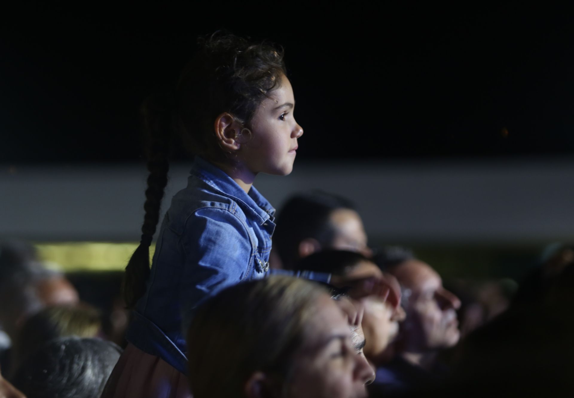 La recompensa de una larga espera: las mejores fotos del concierto de Carlos Baute en Avilés