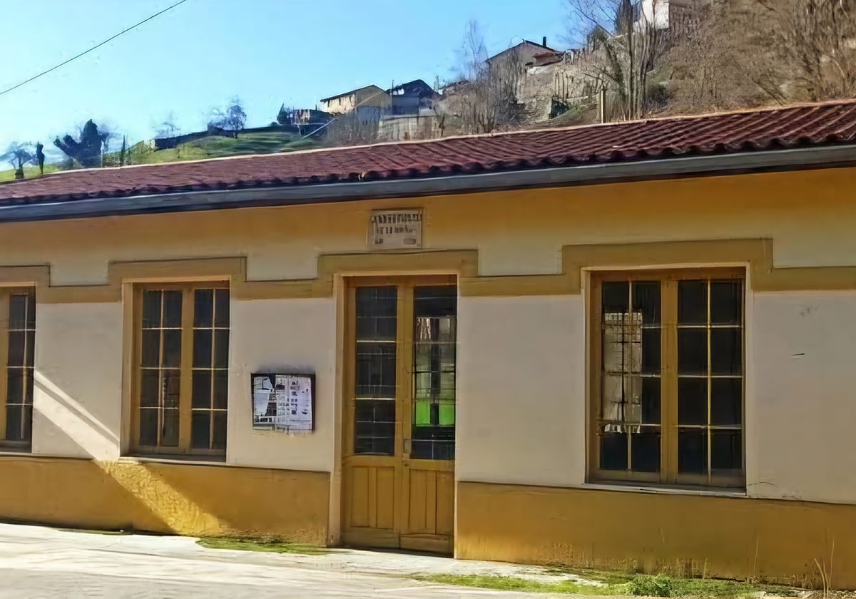 Llavaderu de La Güeria, en Carrocera, El Entrego