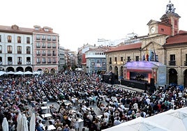 La Carroza del Teatro Real arrasa en Avilés