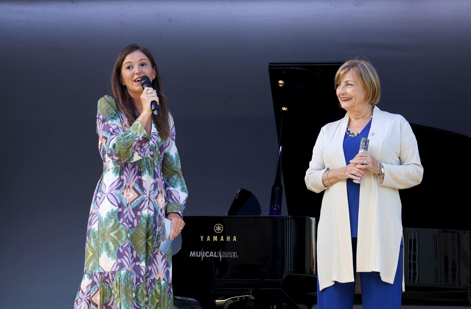 La Carroza del Teatro Real arrasa en Avilés