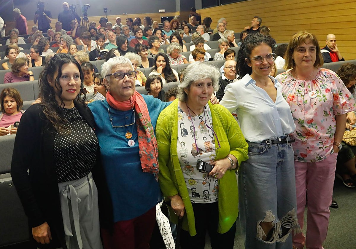 Inauguración de la pasada edición de la Muestra de Cine Lésbico, con Dulce Gallego.
