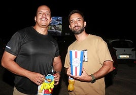 El Autocine Gijón se llenó para su última sesión.