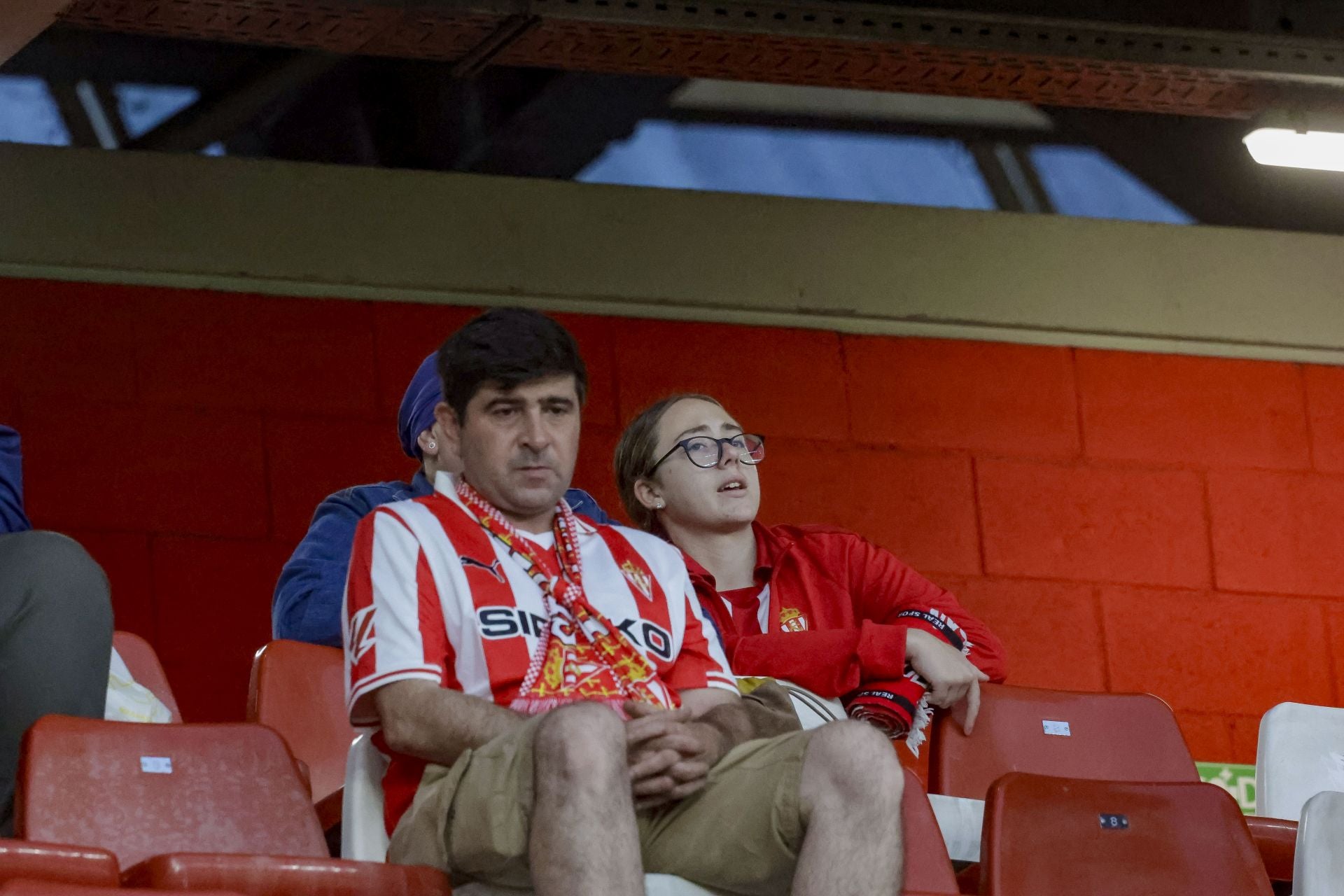 ¿Estuviste en el Sporting de Gijón - Cultural Leonesa? ¡Búscate!