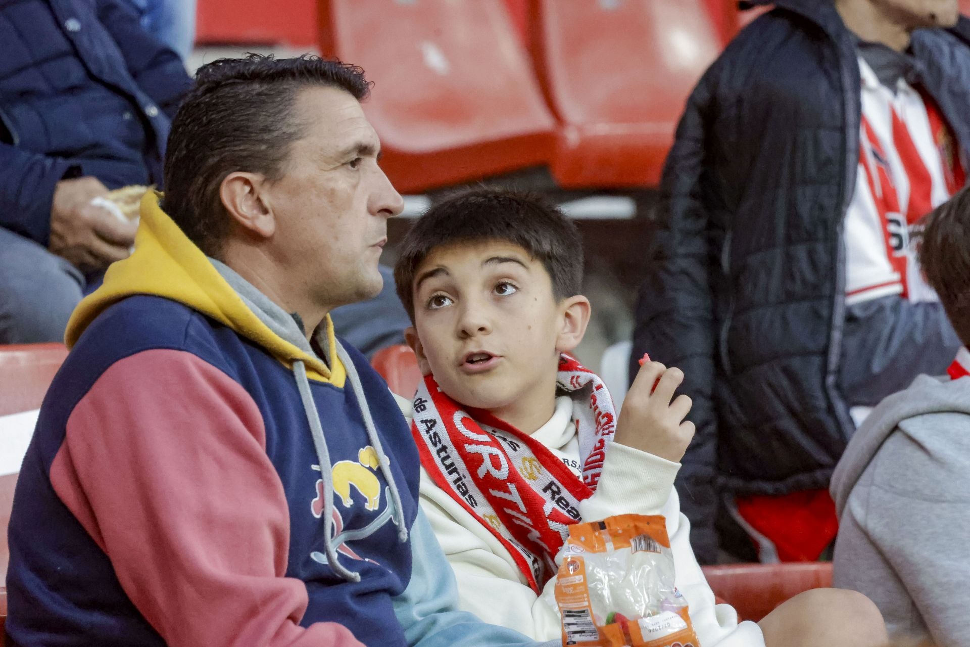 ¿Estuviste en el Sporting de Gijón - Cultural Leonesa? ¡Búscate!