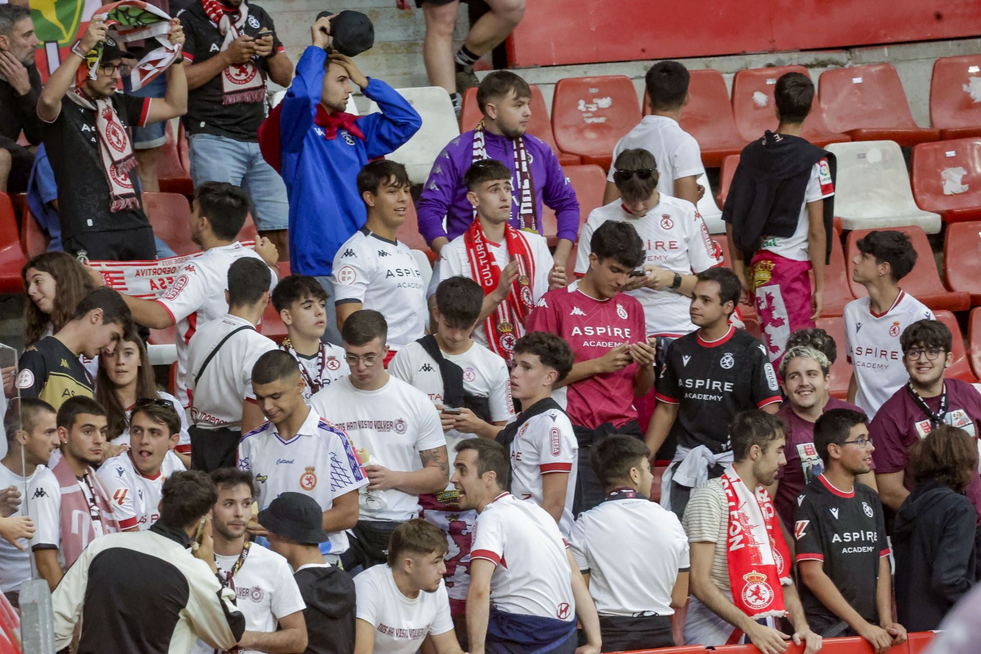 ¿Estuviste en el Sporting de Gijón - Cultural Leonesa? ¡Búscate!