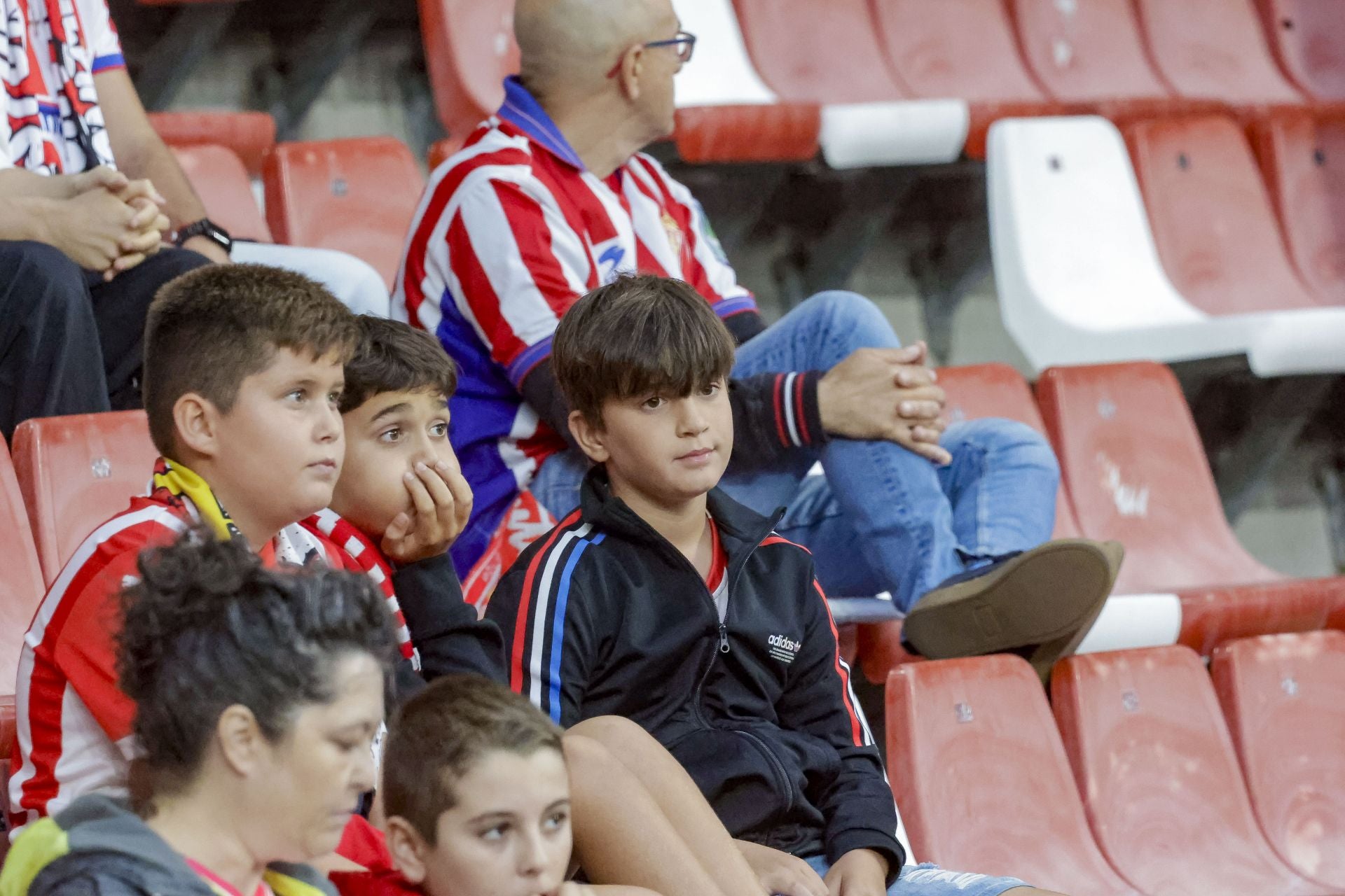 ¿Estuviste en el Sporting de Gijón - Cultural Leonesa? ¡Búscate!