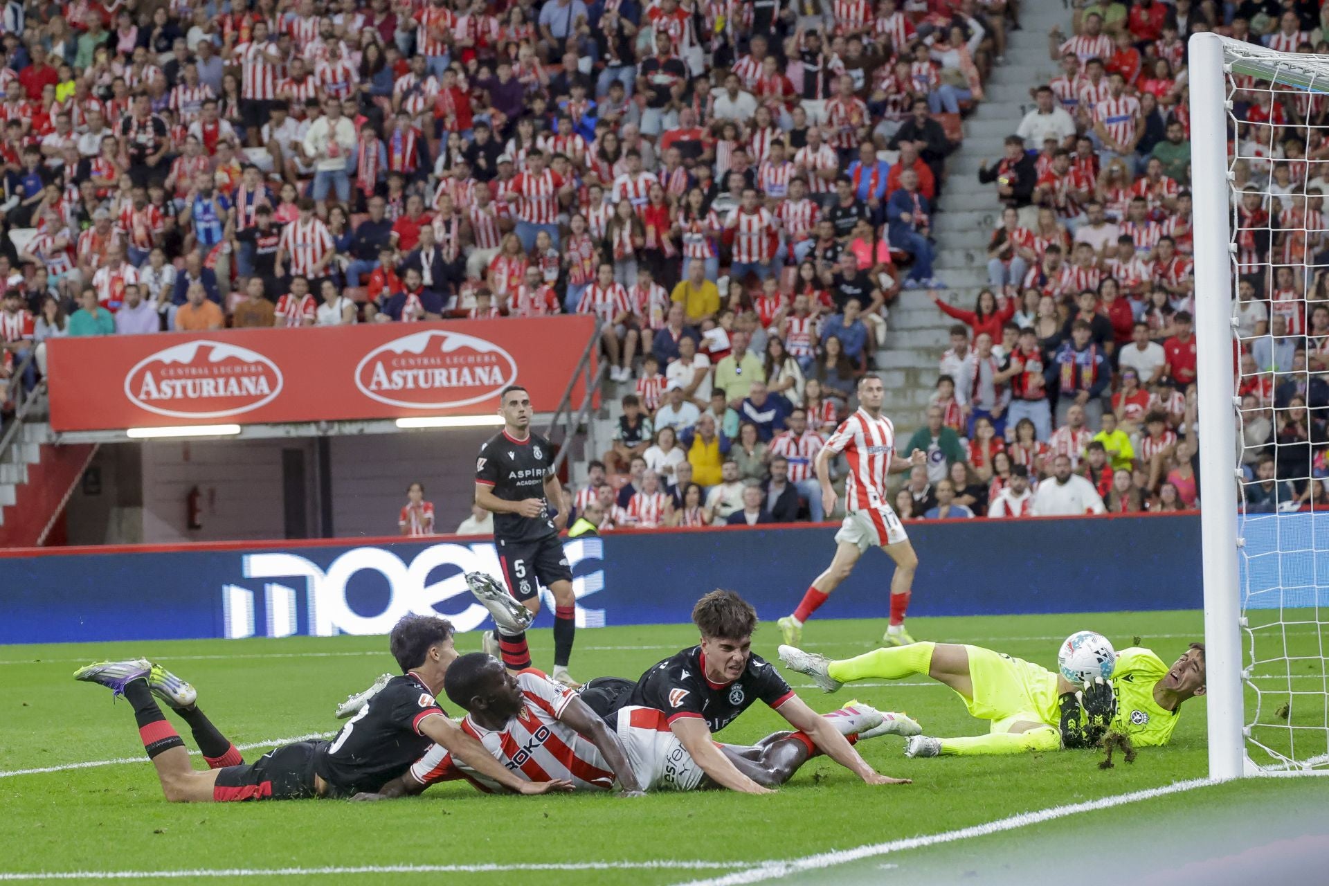 Las mejores jugadas del Sporting - Cultural en imágenes