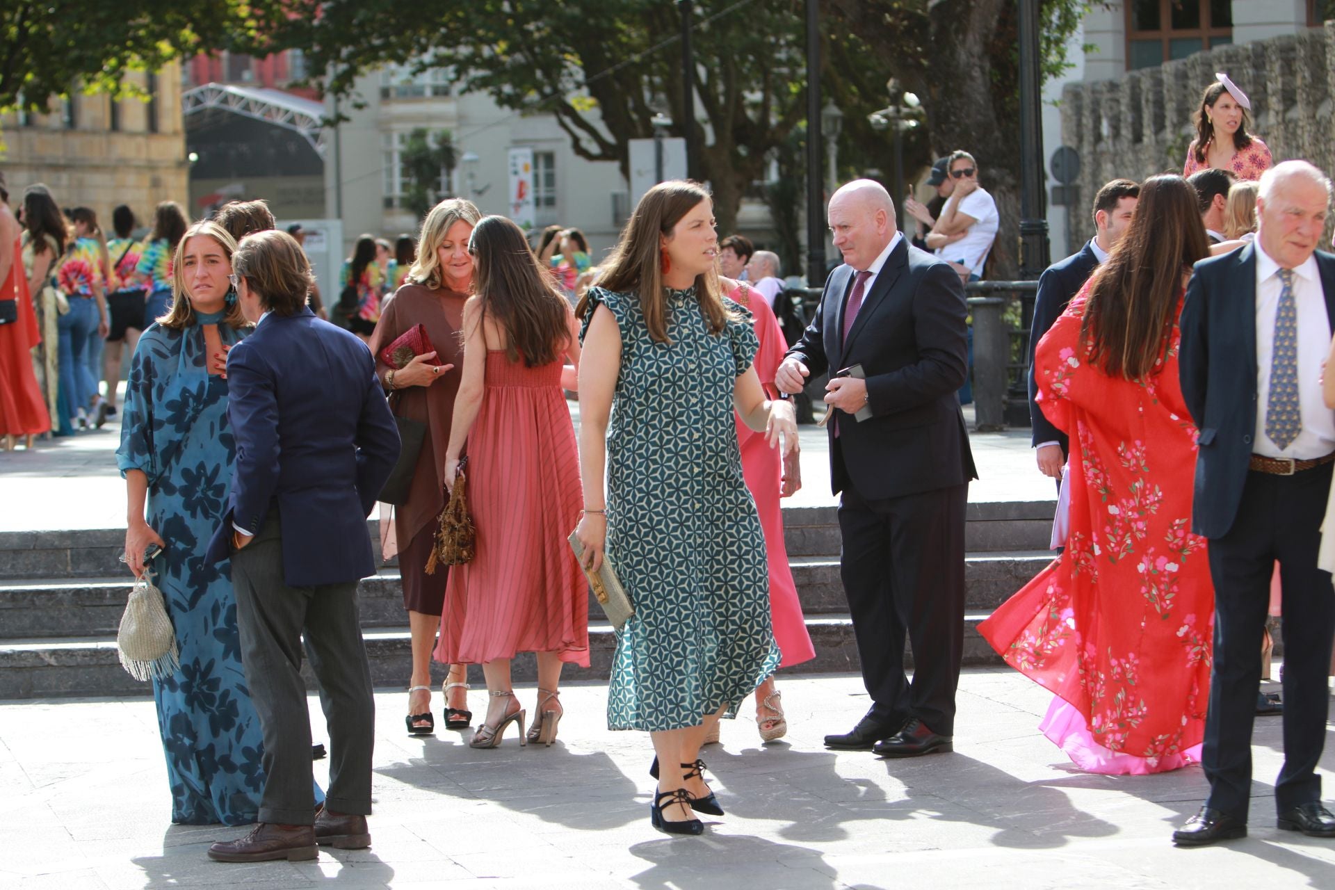 Los invitados a la boda en Gijón de Corín Castro y Javier Barreiro