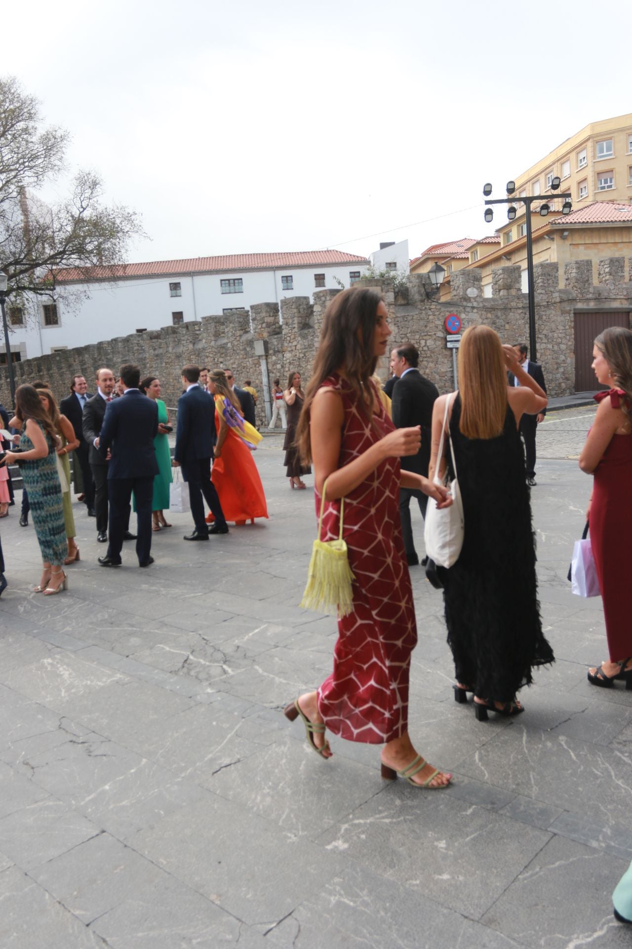 Los invitados a la boda en Gijón de Corín Castro y Javier Barreiro