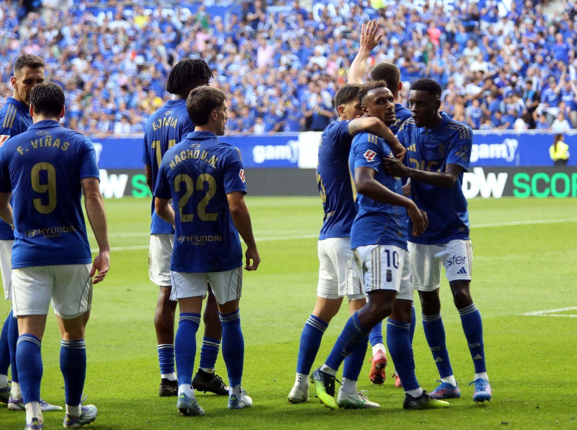 Las mejores jugadas del Real Oviedo - Real Sociedad en imágenes
