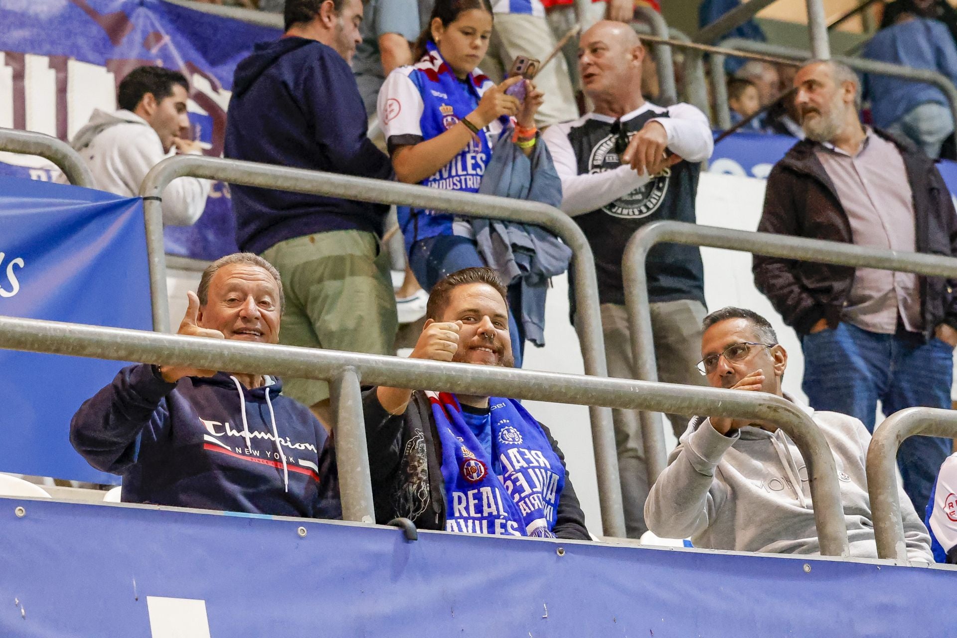 ¿Estuviste en el Real Avilés - Ponferradina? ¡Búscate!