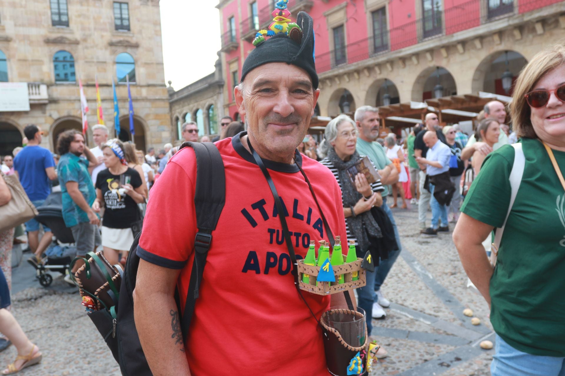 La XXXIV Fiesta de la Sidra Natural de Gijón se despide entre galardones y multitudes