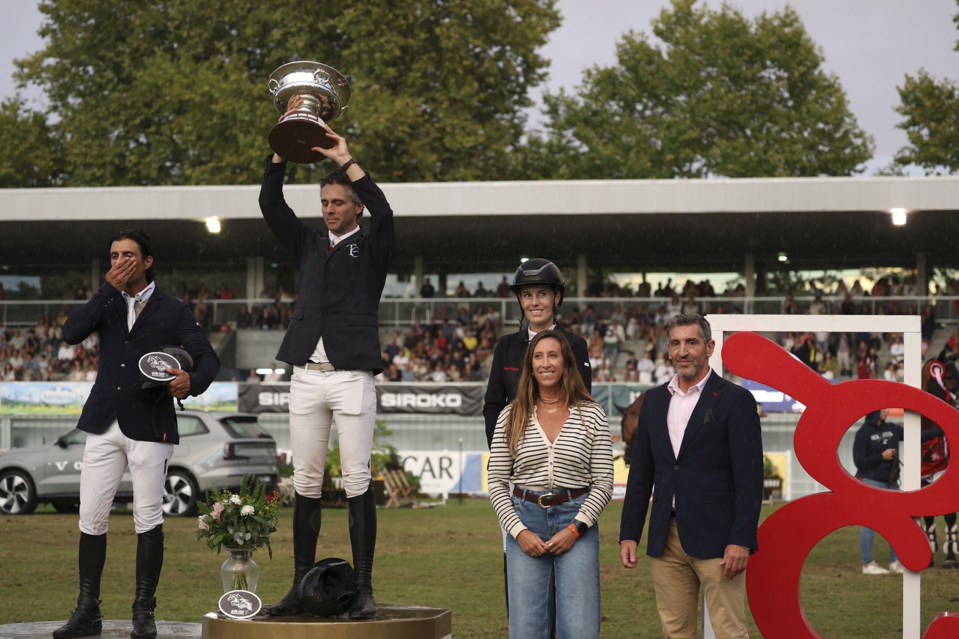 Llenazo en el hípico este domingo