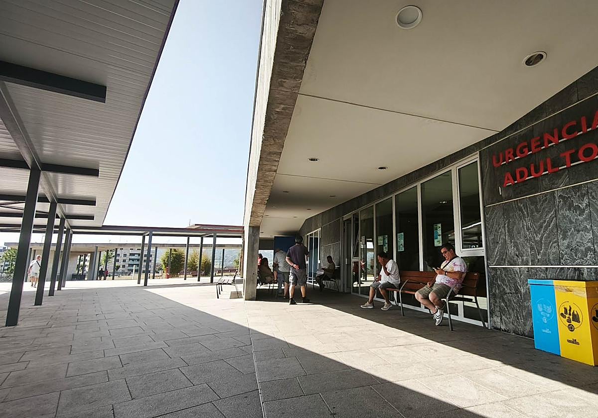 El hombre fue trasladado al HUCA en estado grave.