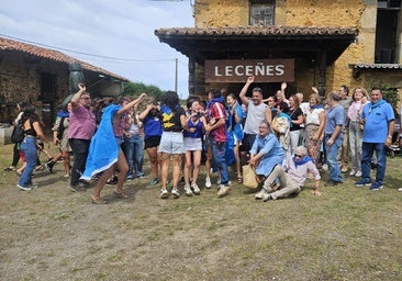 Bien de sidra y comedia en Valdesoto para celebrar su Pueblo Ejemplar