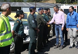 Pedro Sánchez y Adrián Barbón, el pasado mes de agosto, en la última visita del presidente del Gobierno a Asturias.