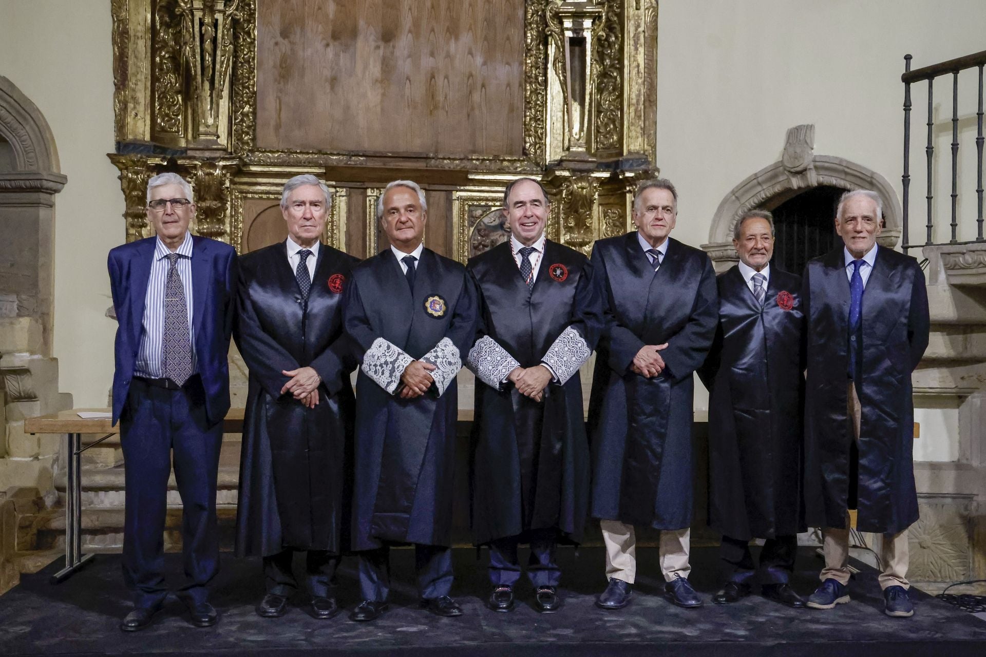 La fiesta patronal del Colegio de la Abogacía, Nuestra Señora de Covadonga, en imágenes