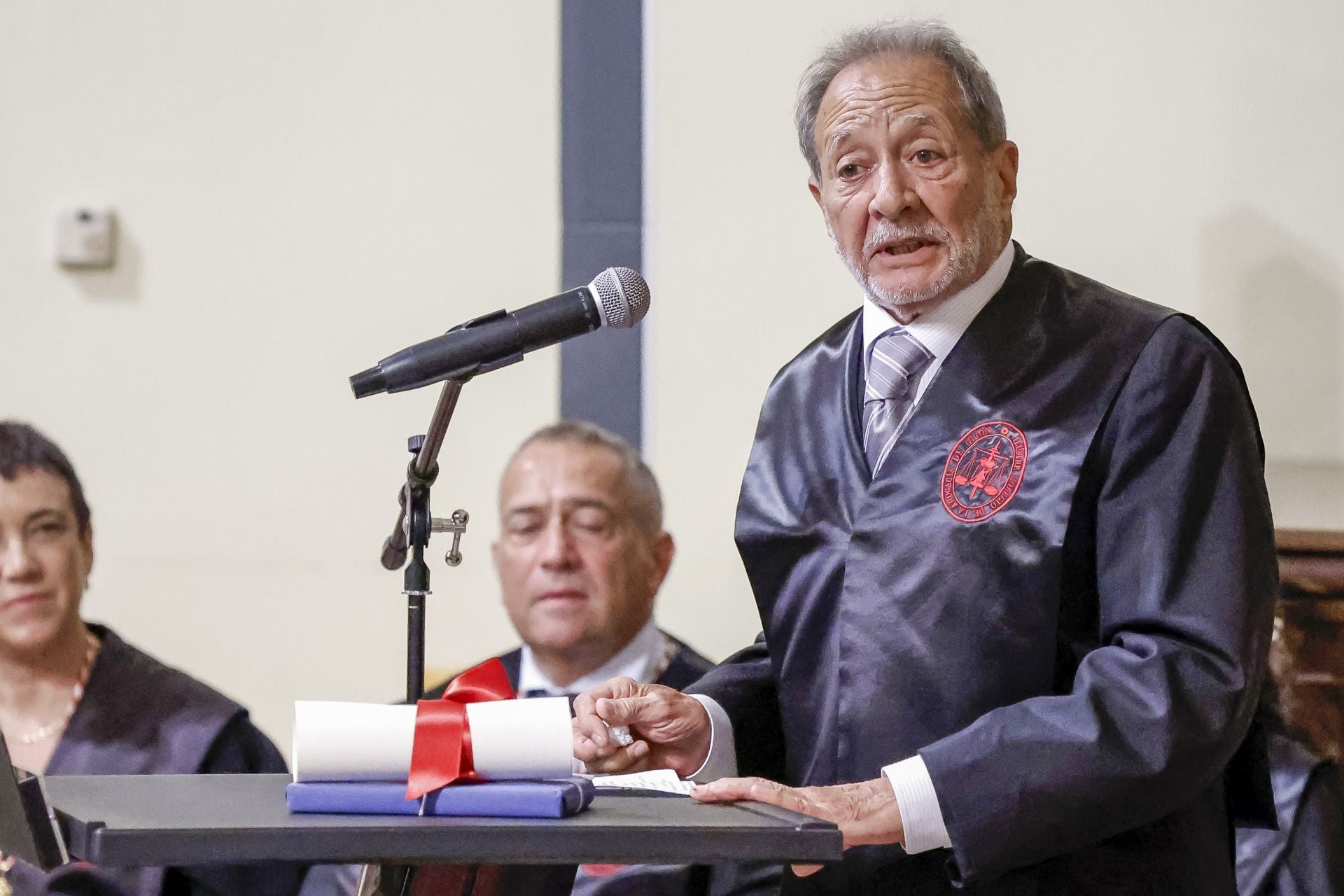 La fiesta patronal del Colegio de la Abogacía, Nuestra Señora de Covadonga, en imágenes