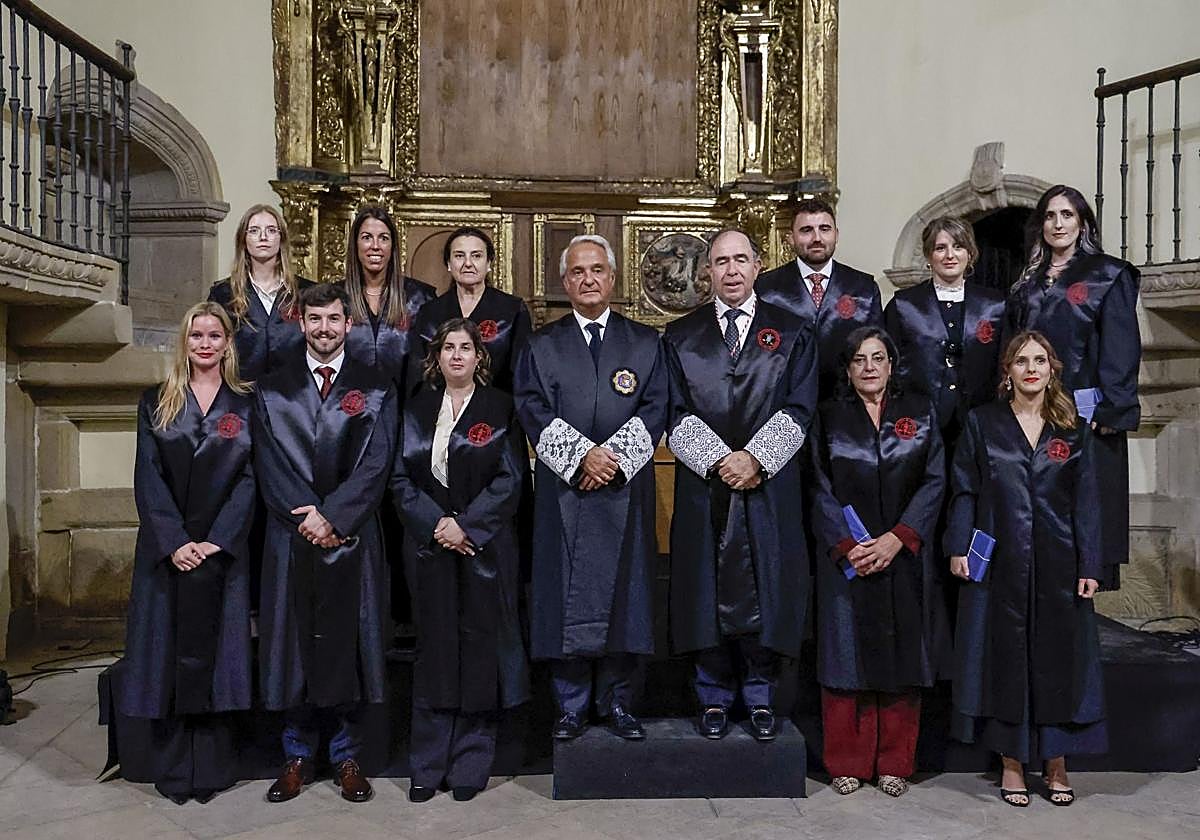 La fiesta patronal del Colegio de la Abogacía, Nuestra Señora de Covadonga, en imágenes