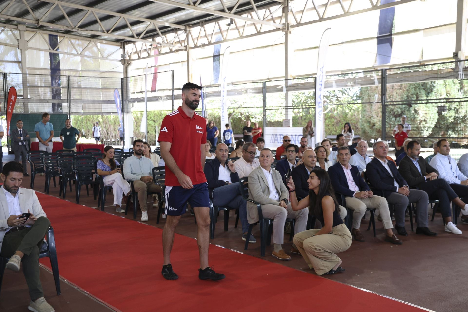 Así son las nuevas equipaciones deportivas del Grupo Covadonga