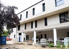 El centro de menores Los Pilares, que ultima sus obras.