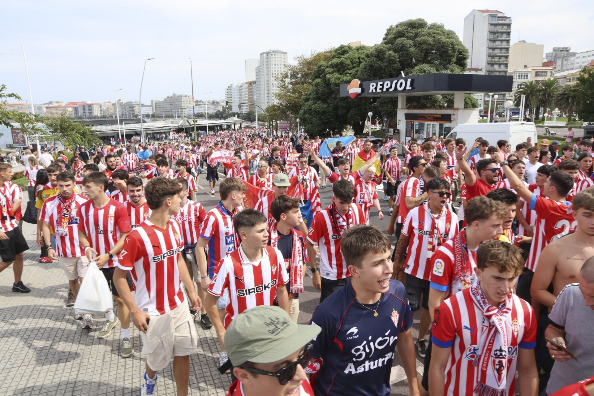 La &#039;mareona&#039; conquista La Coruña ¿Estuviste? ¡Búscate!