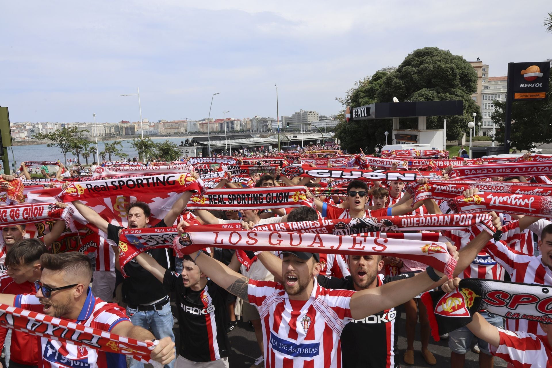 La &#039;mareona&#039; conquista La Coruña ¿Estuviste? ¡Búscate!
